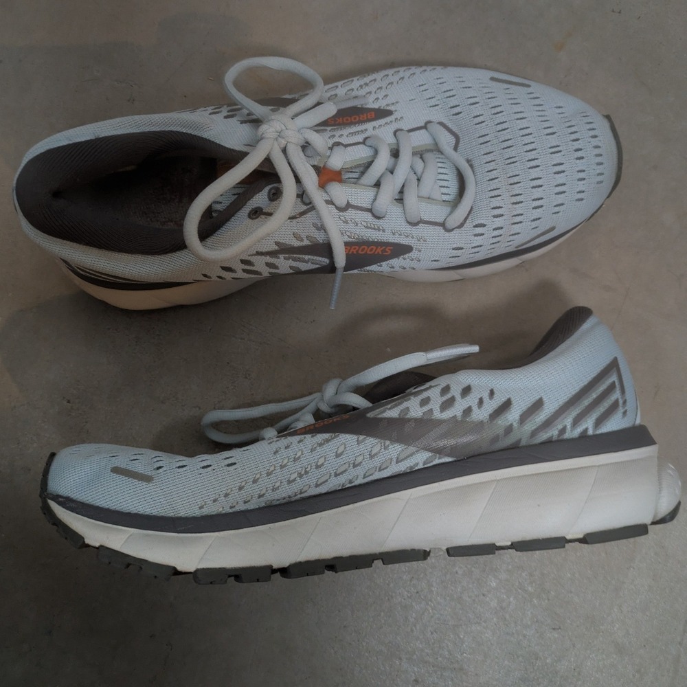 Brooks Ghost 13 Running Shoes Women's 7.5 Light Blue Grey DNA LOFT 1203381B435